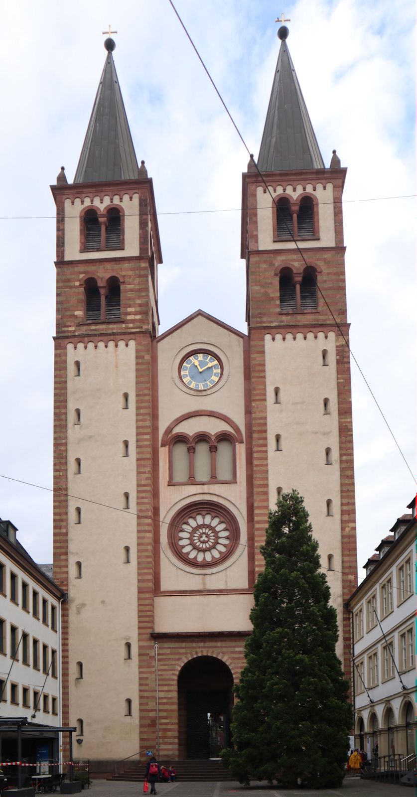 Dom</a> in Würzburg, ursprünglich dem Salvator - Erlöser - geweiht, dann Kilian, von etwa 1000 bis 1967 dem Apostel Andreas, seitdem wieder Kilian und zudem Kolonat und Totnan