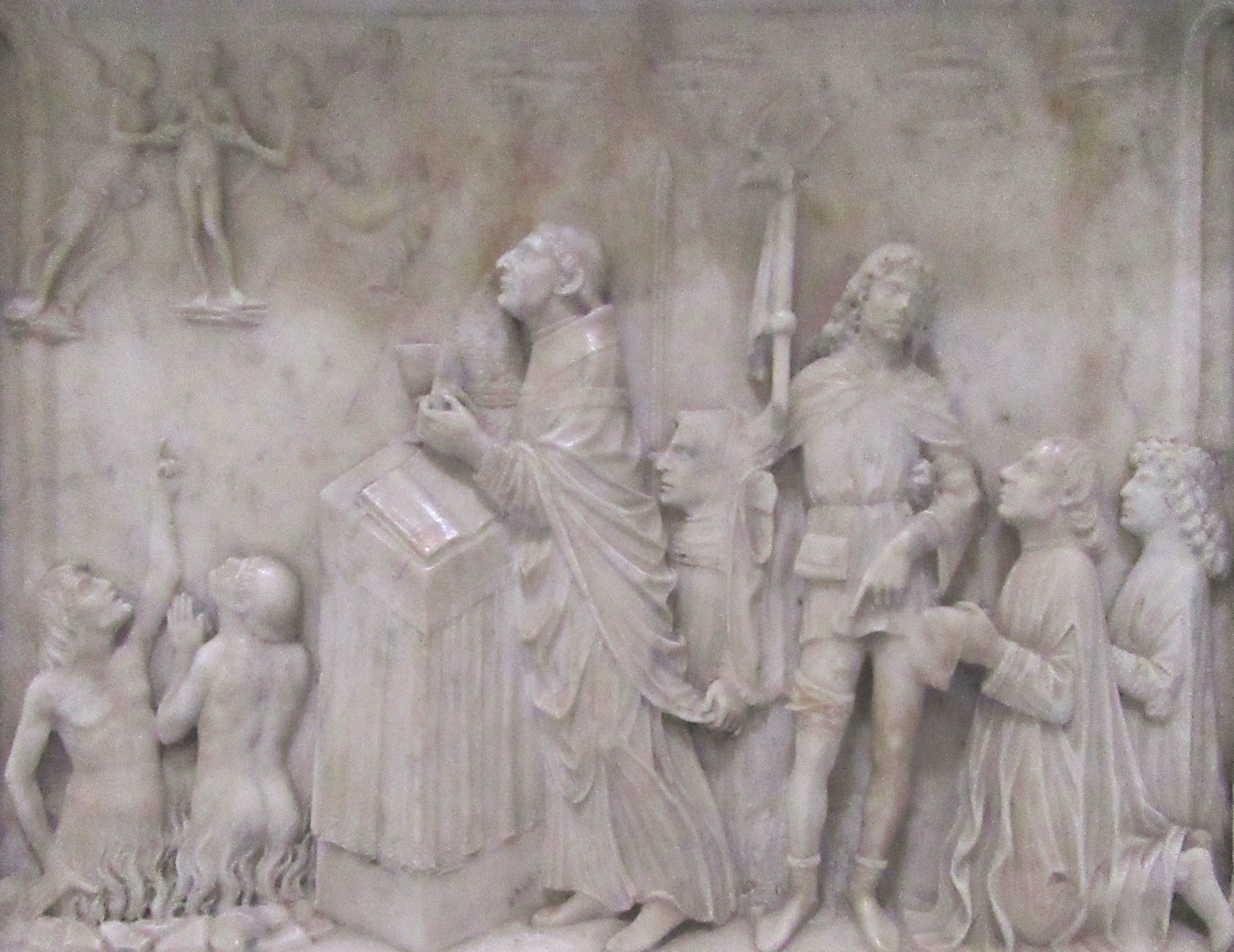Luigi Caponii: Papst Gregor feiert die Messe und bittet um Erlösung der Seelen aus dem Fegefeuer, Relief, um 1450, am Altar in der Kirche San Gregorio Magno al Celio in Rom