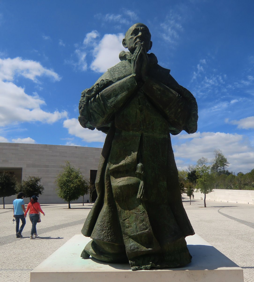 Denkmal im Santuario in Fátima, das Paul VI. 1967 besuchte